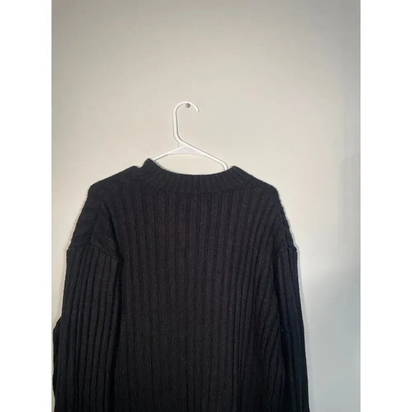 H&M Black‎ Chunky Knit Wool Blend Sweater - Picture 8 of 10